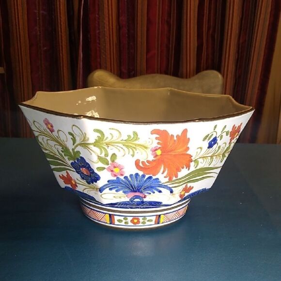 Floral Ceramic Bowl with Multicolor Design - Picture 1 of 10